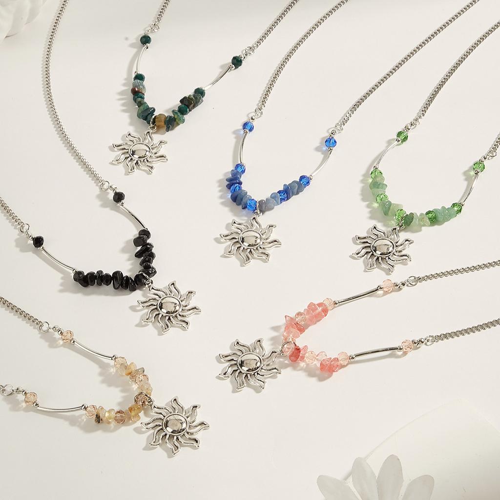 Bohemian Natural Stone Gravel Beaded Neck Chain Niche Temperament Sun Pendant Necklace