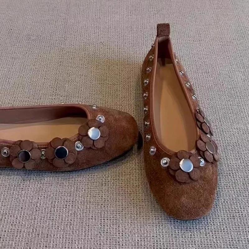 Women's Suede Flats Spring New Square Toe Shallow Mouth Rivet Flower Soft Sole Anti-slip Wear-resistant Single Shoes