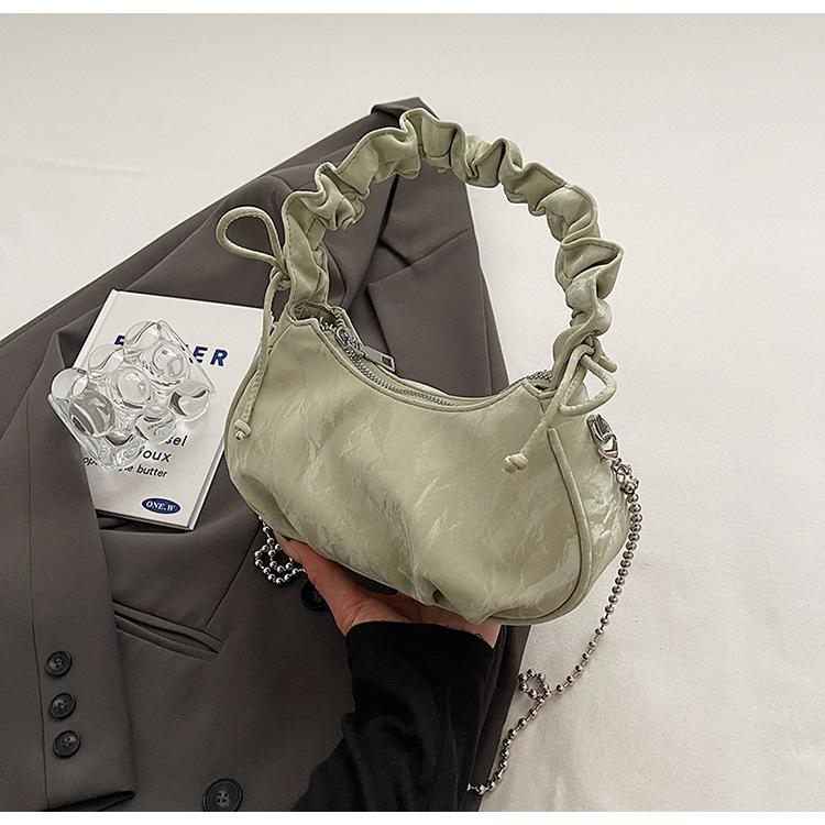 

Корейская версия нишевой плиссированной сумки-облака 2025 новая сумка под мышку в зарубежном стиле, универсальная, высокого класса, на одно плечо, сумка-мессенджер, женская сумка зелёный