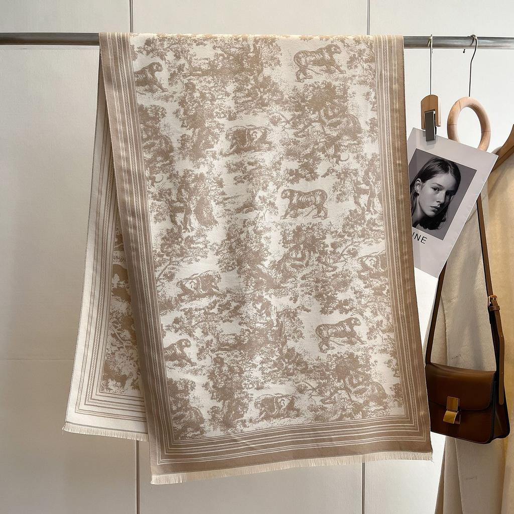 Autumn And Winter Popular Shawl Outside Women'S Scarf Office Blanket Cashmere Fringed Warm Scarf Live Stream