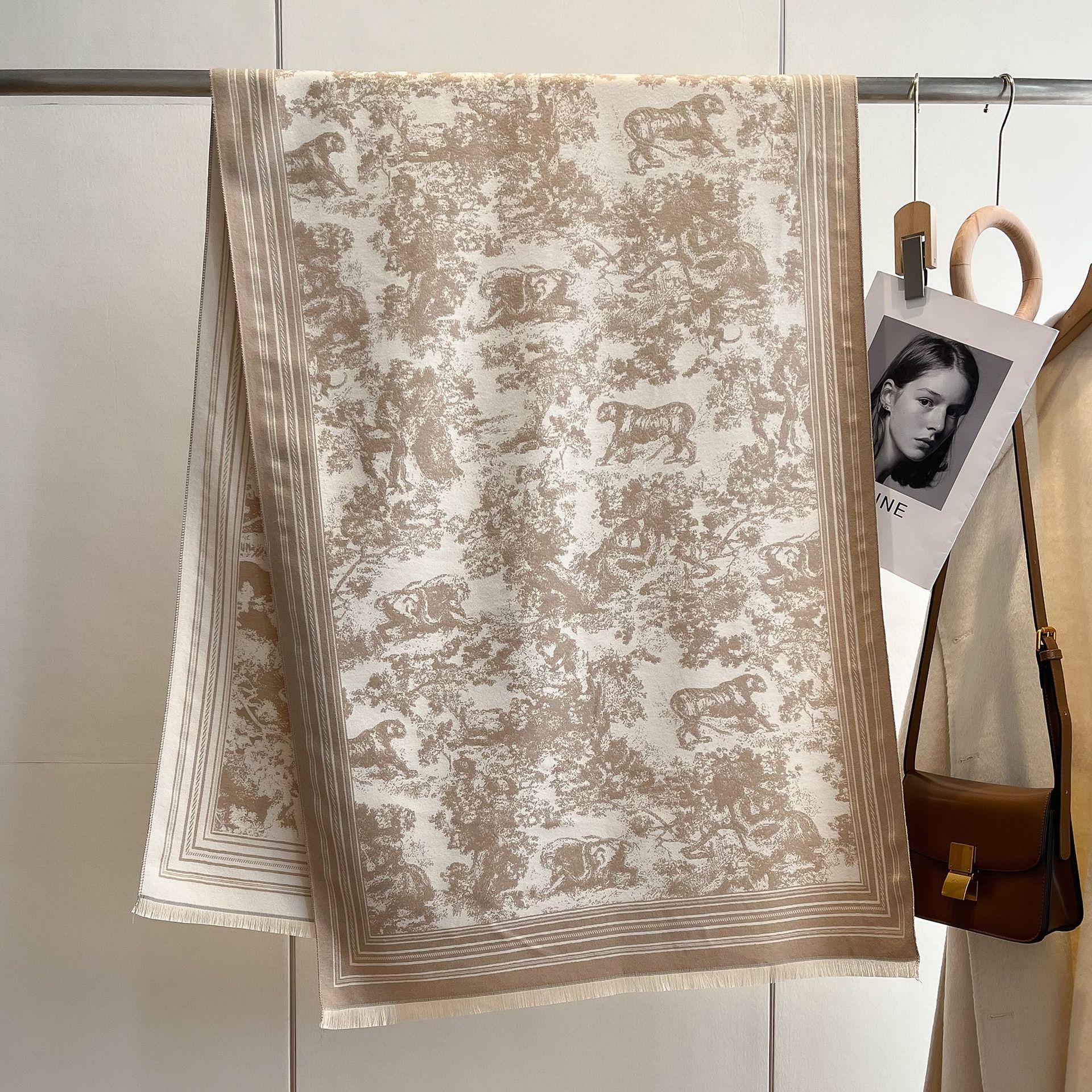 

Популярная шаль на осень и зиму, уличный женский шарф, офисное одеяло, кашемировый шарф с бахромой, теплый шарф, прямая трансляция 180*65cm