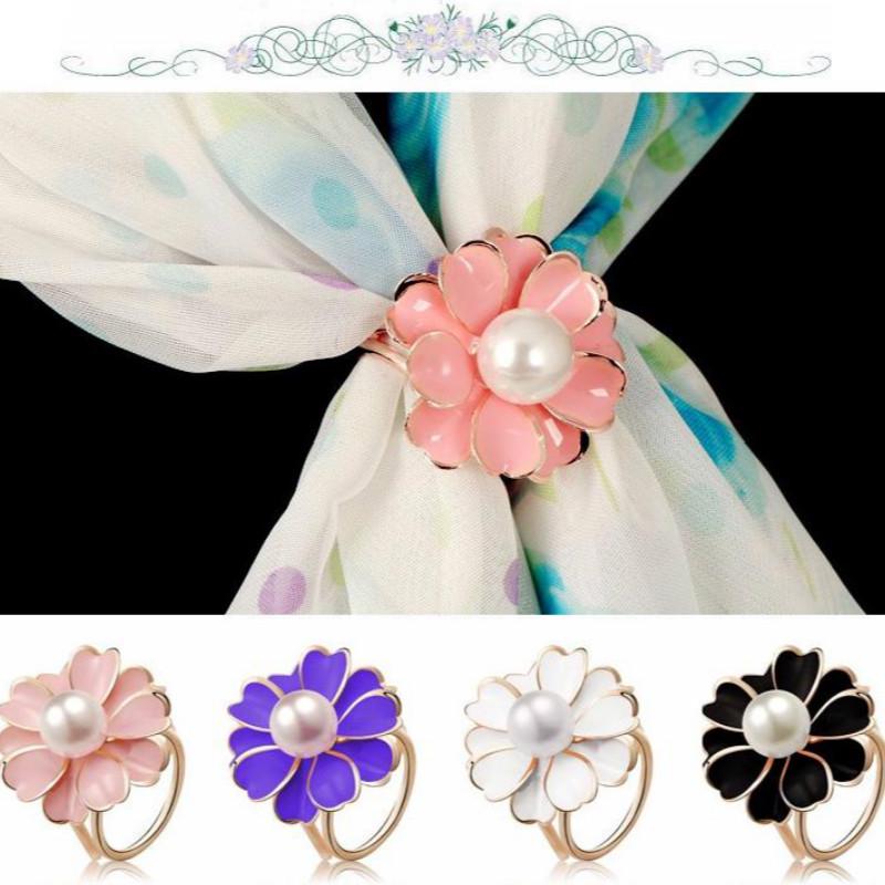 New Fashion Flowers Silk Scarf Buckle Brooch Holder Scarf Clip Crystal Imitation Pearl Tricyclic Brooches Pin