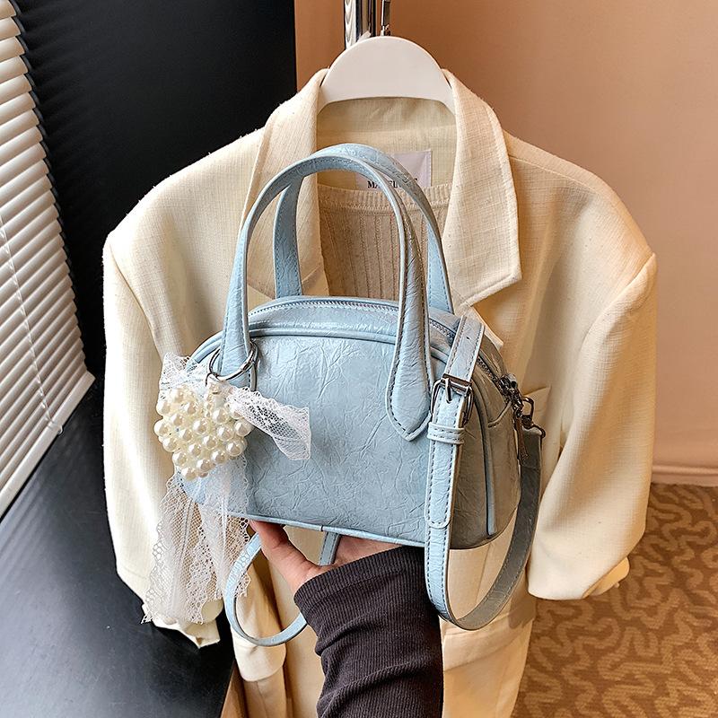 Premium sense niche bag women's spring and summer new versatile shoulder messenger bag portable work pillow bag