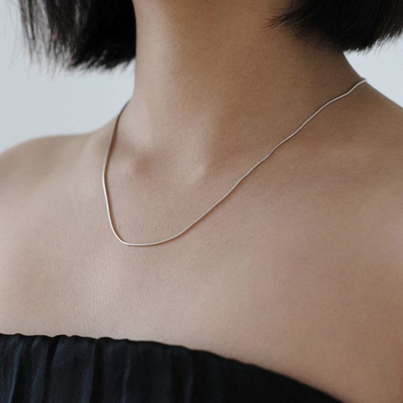 

Another Layer Slim Line Necklace silver