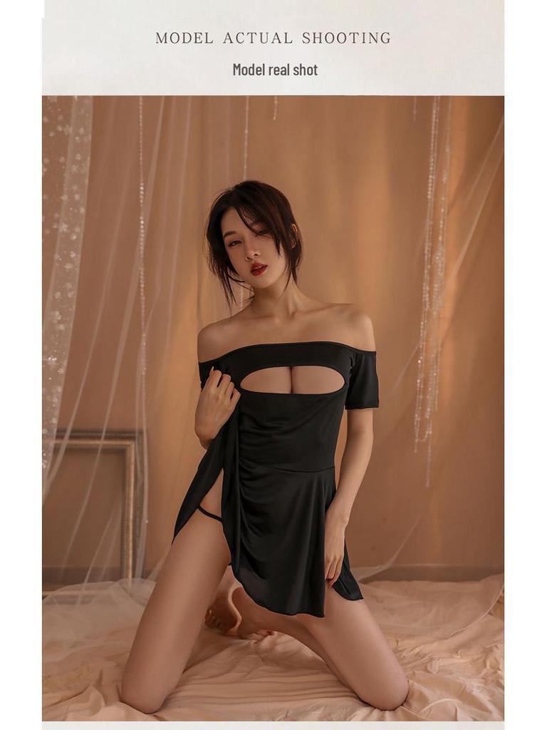 Sexy Strapskleid mit Strapsen - Elegante, kokette und aufreizende Nachtwäsche für Frauen