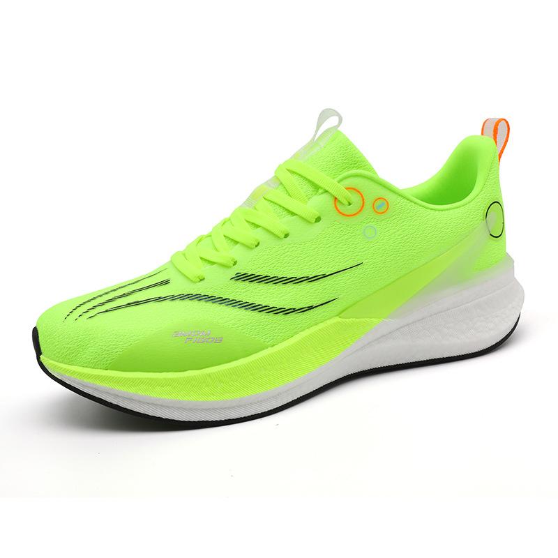 New sports shoes carbon plate breathable, light and non-slip, adolescent students running casual shoes friction sound men