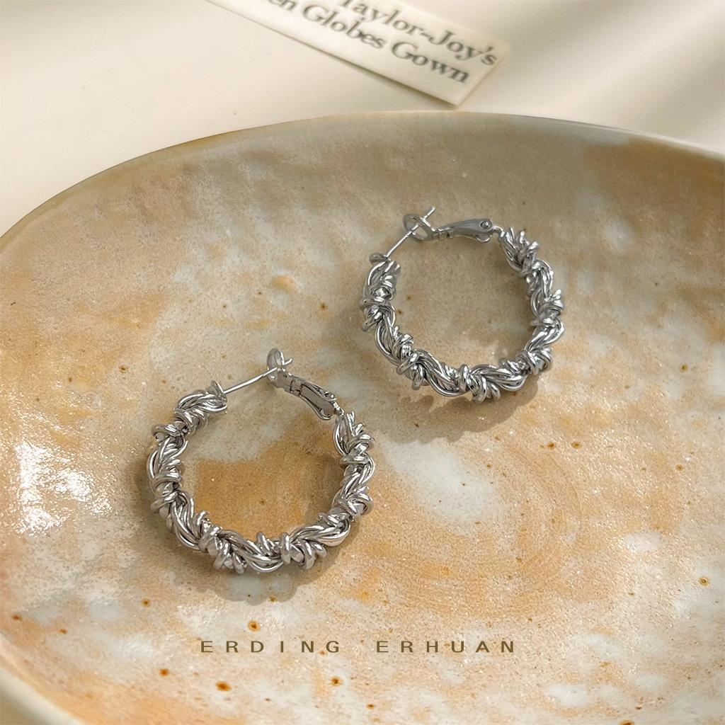 

Commuter Plated 14K Circle Lace Earrings Round Geometric Versatile Earrings, Source Accessories