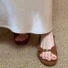 Fashion French one-legged sandals for women to wear on top, one-button, fashionable and versatile, thick-heeled open-toe Roman shoes