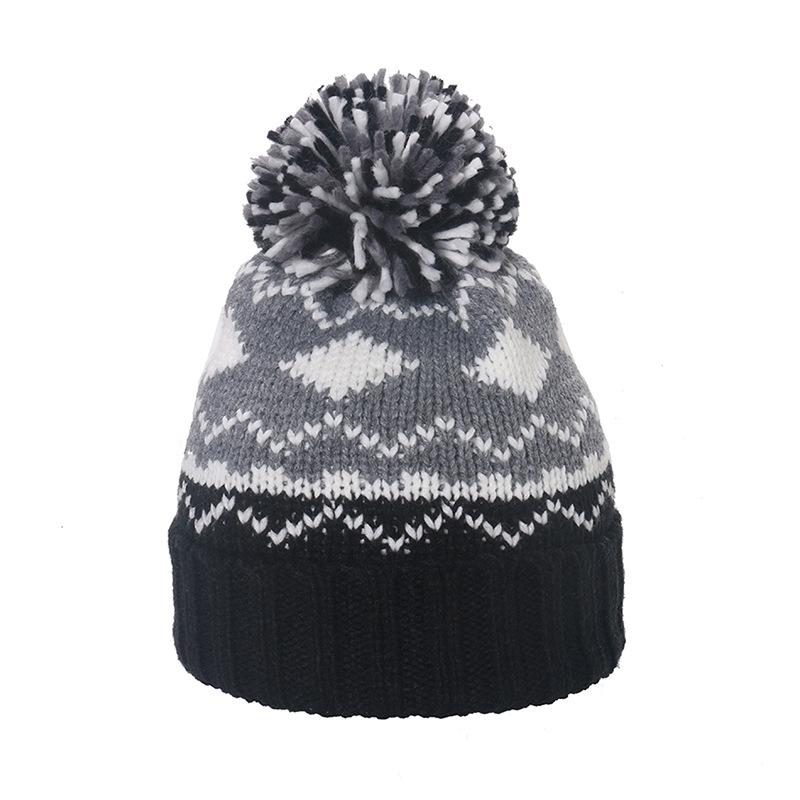 2025 Autumn and Winter New Geometric Rhombus Jacquard Wool Knitted Hat Fleece Thickened Thermal Hat Winter Hat Men and Women