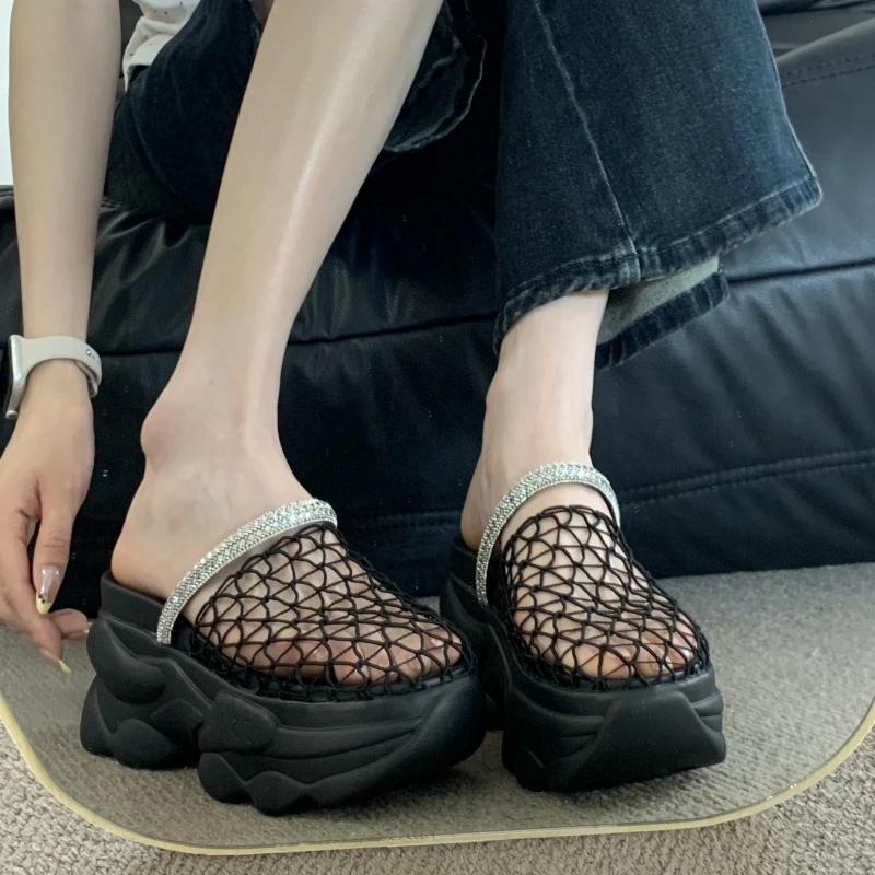Fashion Female Shoes 2025 New Mesh Women's Closed Toe Slippers Platform breathable Crystal Sandals Outdoor Summer Casual Rome Slippers