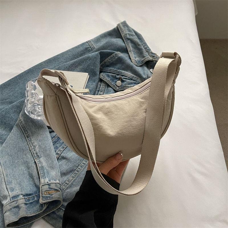 2025 New Xiaohongshu Nylon Dumpling Bag Student Shoulder Bag Cloth Bag Factory Source Women's Crossbody Bag