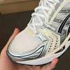 Comfortable and Durable Running Shoes: Low-top Trainers Perfect for Versatile Casual Outfits – Black and Silver