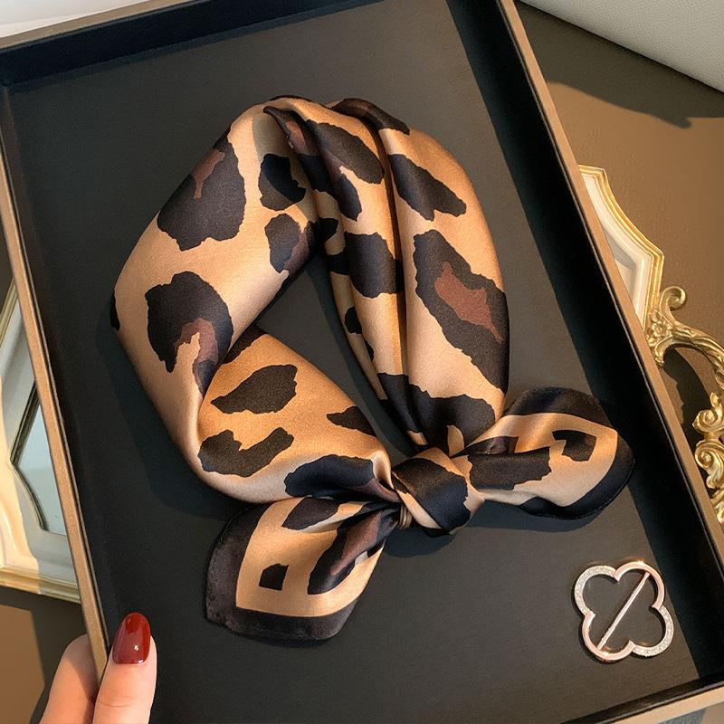 Plain Crepe Satin Silk Scarf Women s Premium Versatile Gold Leopard Print 100% Mulberry Silk Square Scarf Scarf 53*53cm золотой