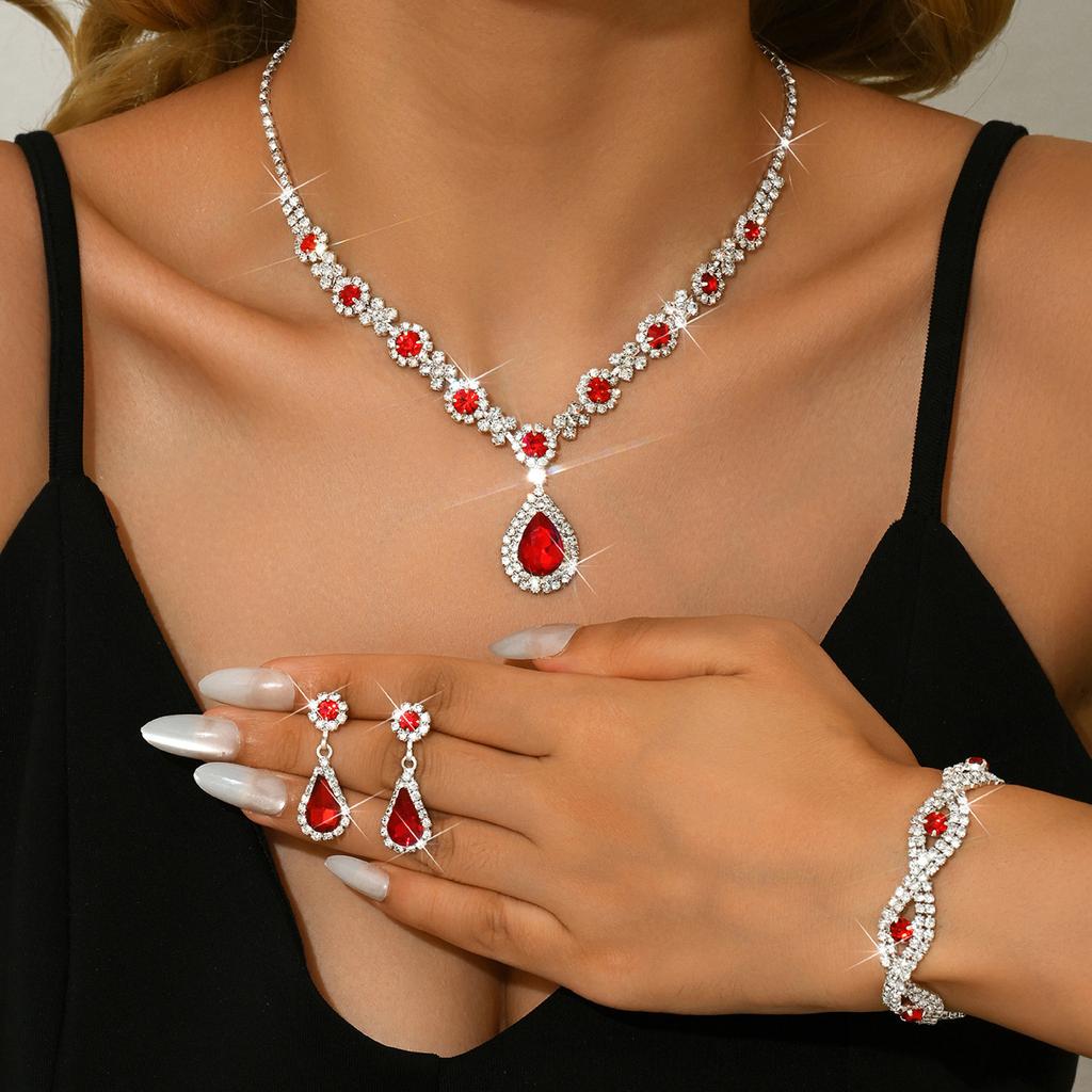 Women's Fashion Sunflower Design Jewelry Set with Light Luxury Style and Elegant First Accessories for Women