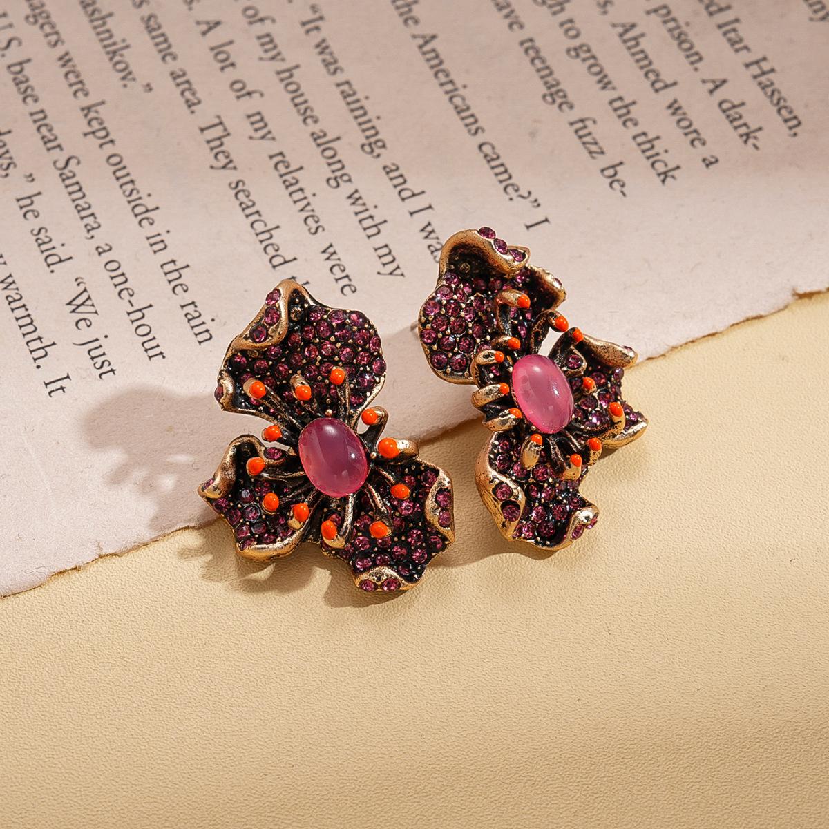 Vintage Resin Diamond Flower Silver Needle Stud Earrings Niche Earrings