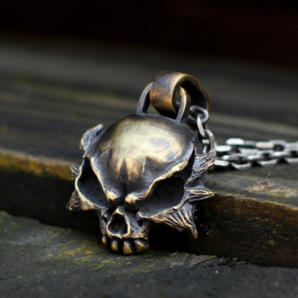 

Vintage New Style Personalized Men s and Women s Skull Ghost Mask Helmet Necklace Pendant Necklace Wholesale медный