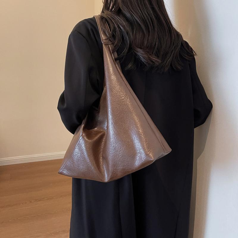 Fashion Design Leather Shoulder Bag for Women 2024 Tend Female Simple Big Underarm Hobo Bag Handbags and Purses