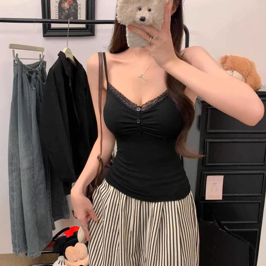 #Human cotton thin V-neck lace suspender women's spring and summer new inner holiday vest design sleeveless top