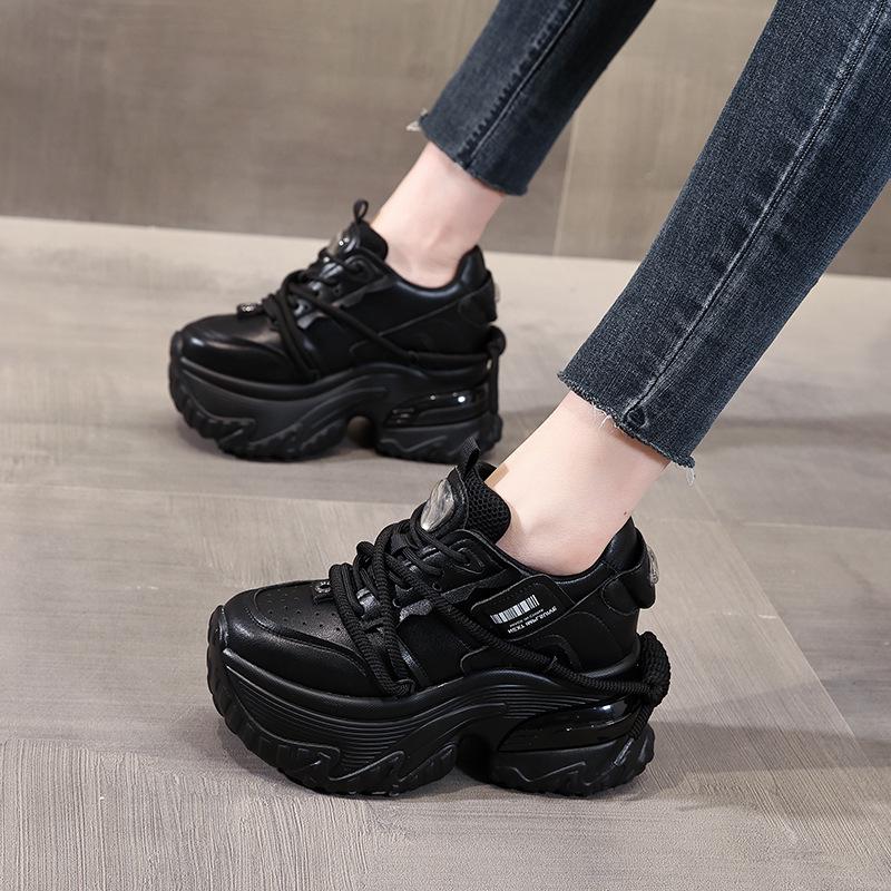 Women's 2024 Autumn Platform Sneakers with Hidden Heel and Soft Sole