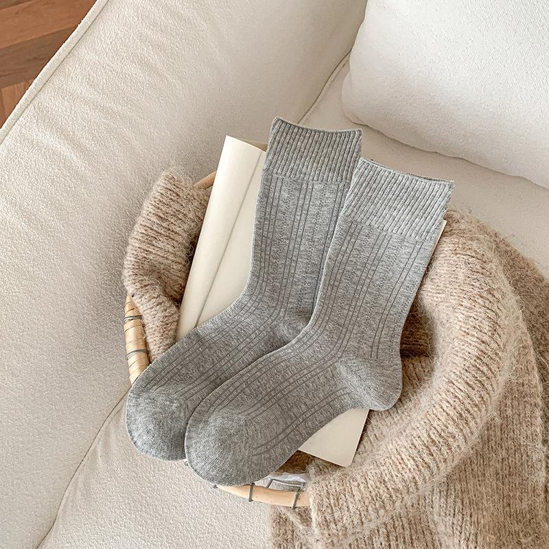 Women's Cotton Mid-Calf Ribbed Socks - Autumn/Winter College Style
