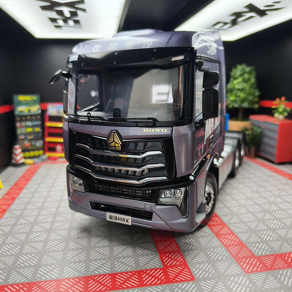 

Литьевая модель Sinotruk Howo Max Оригинальная фабрика 1:24 Легкосплавная Трехдверная Модель Автомобиля Домашняя Коллекция Украшения Сувениры