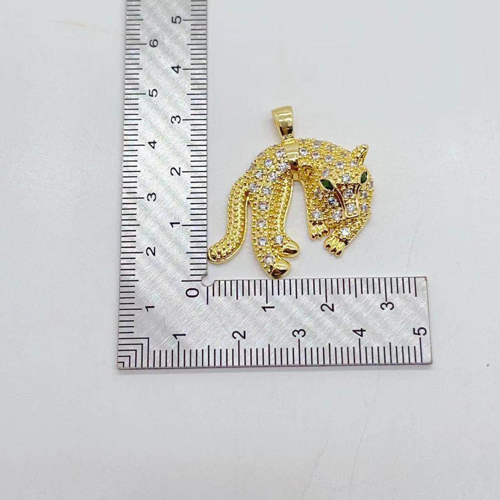 European and American Fashion Trend Women's Accessories Hip-hop Personality Leopard Pendant Retro Necklace Accessories Gifts