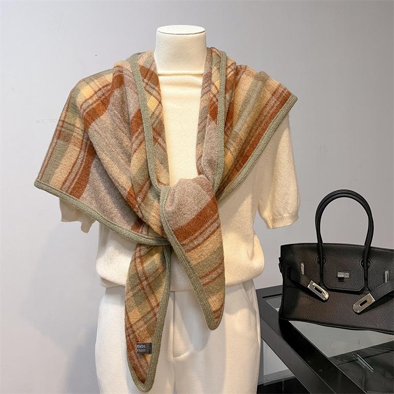 

Handmade Hemming English Wool Scarf Women S Winter Triangle Style Shawl Warm Dual-Purpose Designer Style 200-55cm