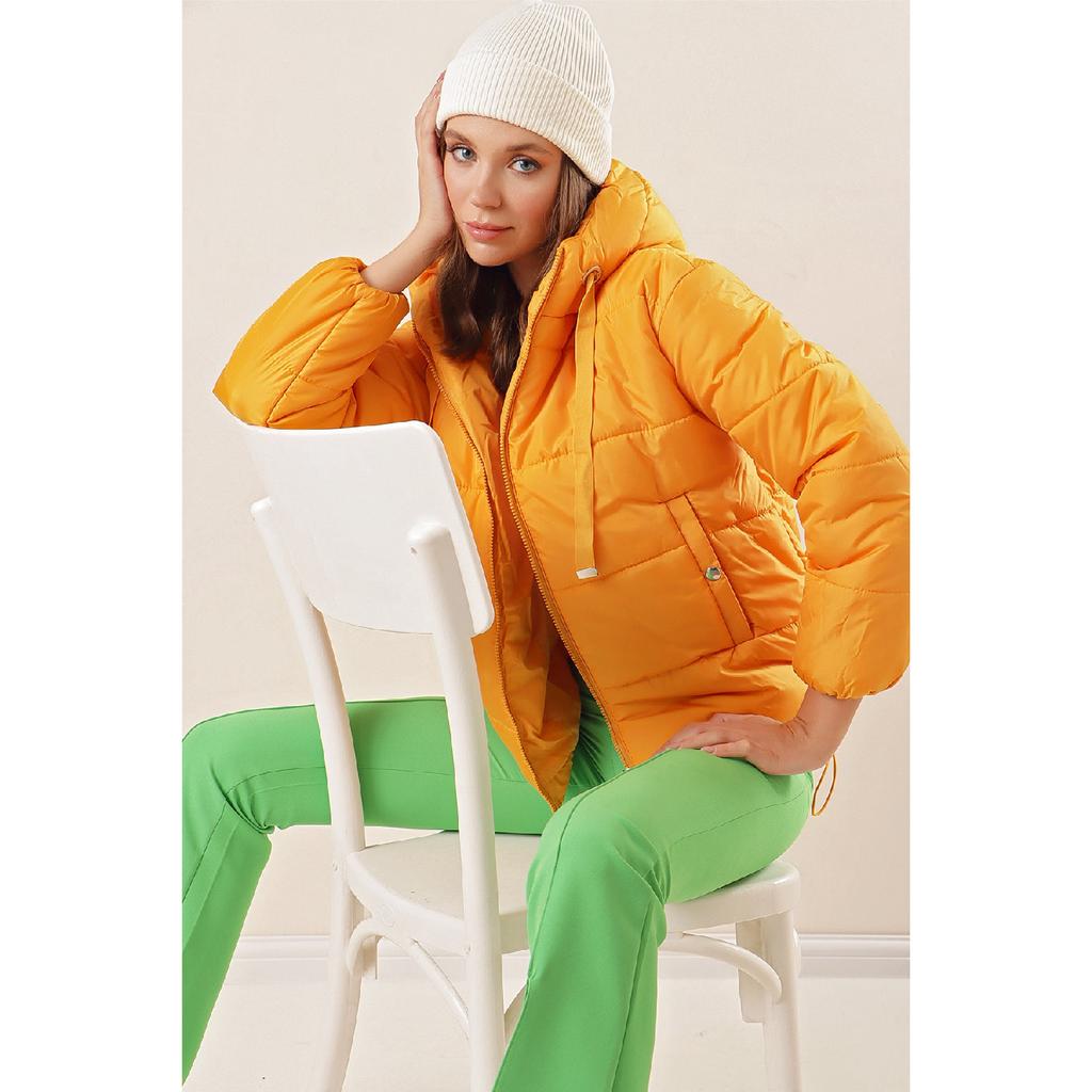 Damen-Daunenjacke mit Kapuze und Reißverschluss Y20w110-7115