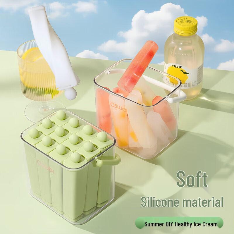 ZISIZ Silicone Long Ice Cube Mold with Lid