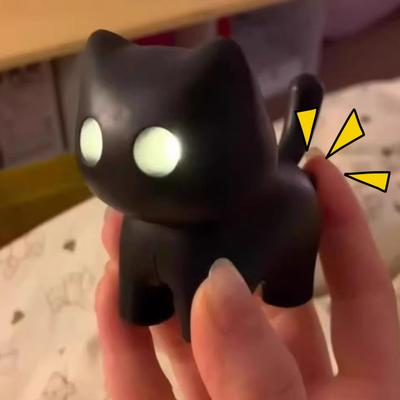 Portachiavi Ciondolo Gatto Fidget Mini Torcia Portachiavi con LED Mini Luce Portatile Accessorio per Borsa Giocattolo Anti-Stress