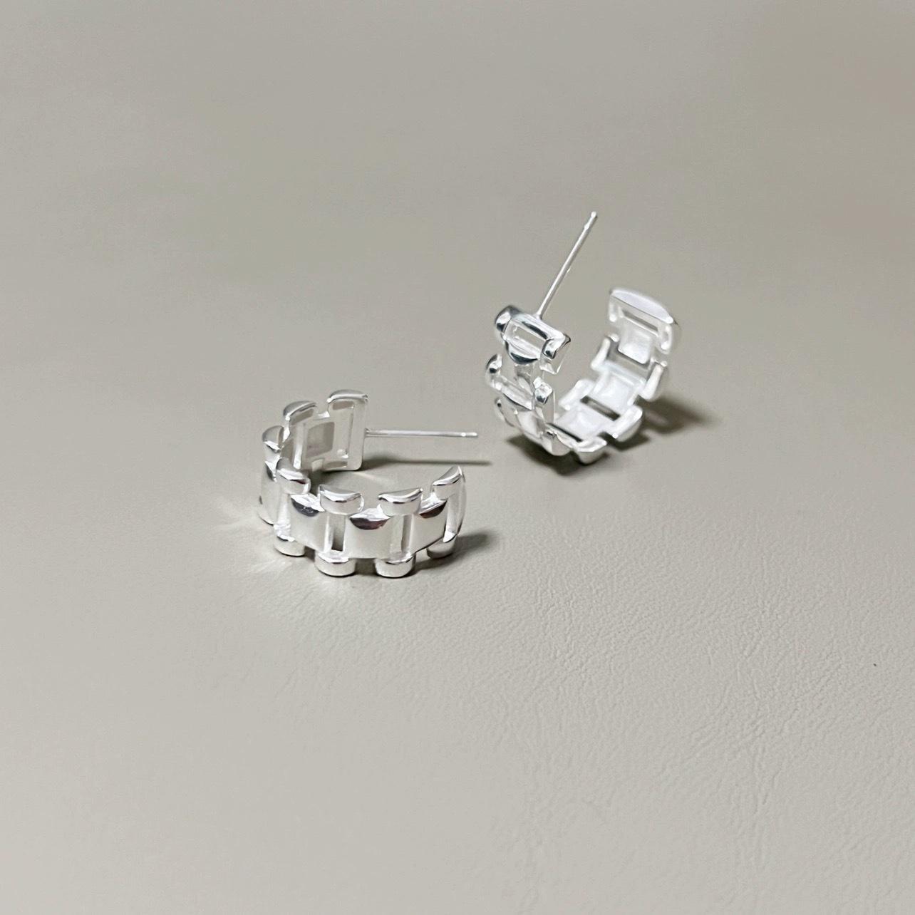 

Серьги-гвоздики из стерлингового серебра S925 пробы, серьги Ins Minority Design, полые металлические серьги в форме буквы C 925 серебряный