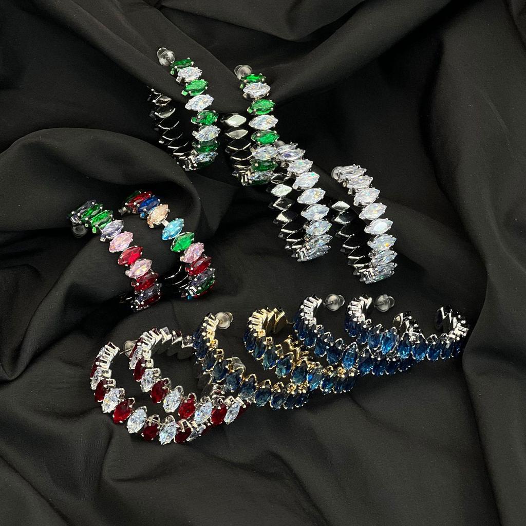 Exquisite Bunte Diamant C-förmige Große Creolen für Damen - Europäischer & Amerikanischer Stil