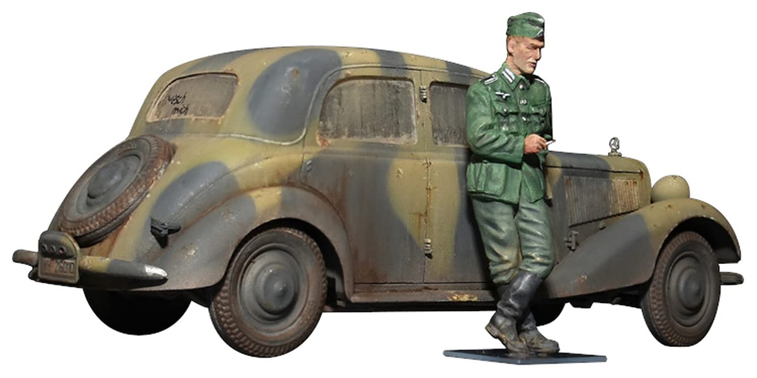 

Miniart German Army 170V Personnwagen with 1 Soldier Plastic Model MA35203 1/35