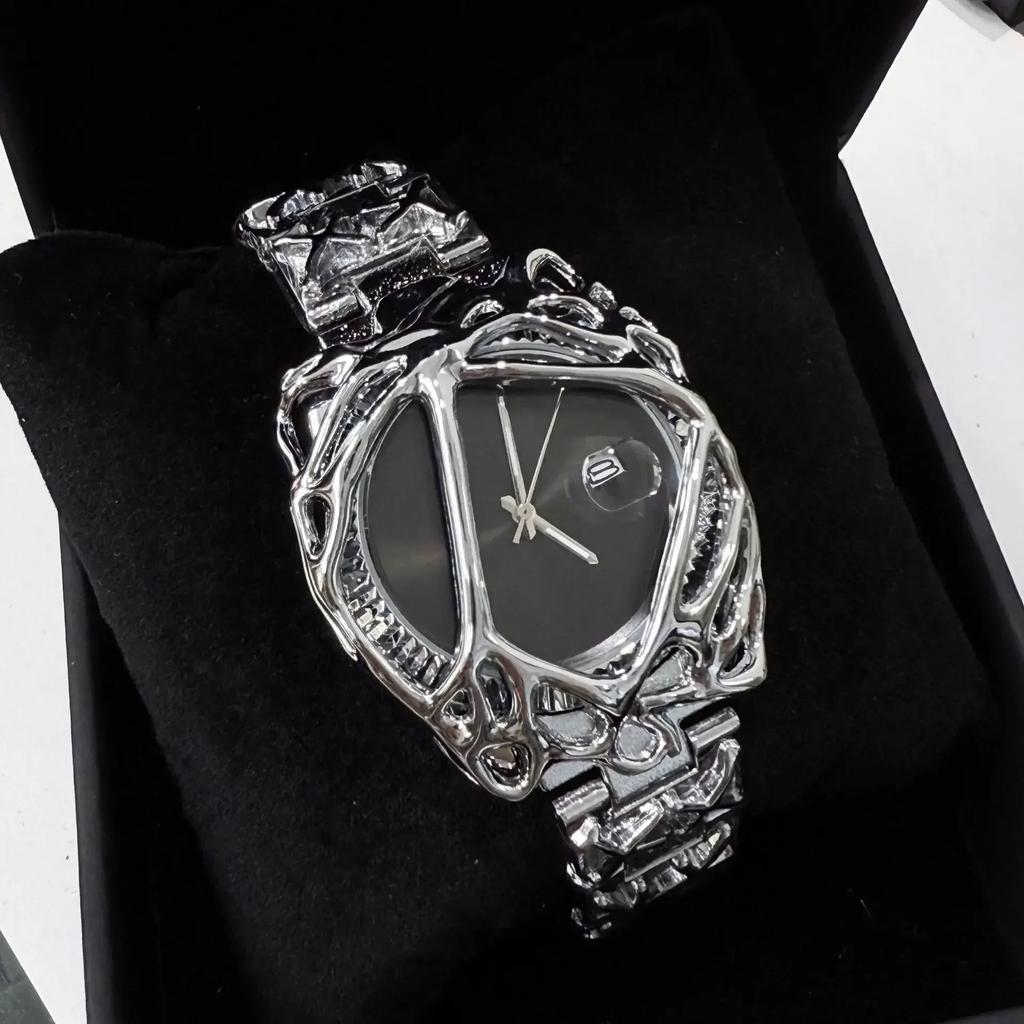 Y2k Red Devil Claw Hot Sell Original Alabaster Style Quartz Watch Men Unisex Hot Medieval Old Unique Creative High Quality Clock