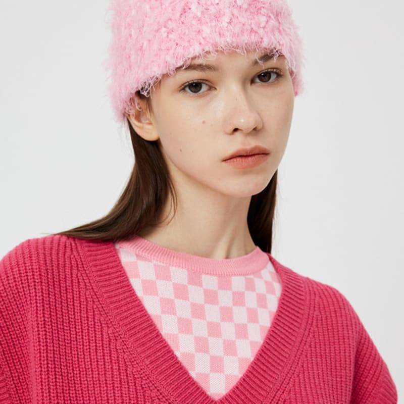 

MOONSUN Two Tone Hairy Knit Beanie / Baby Pink One
