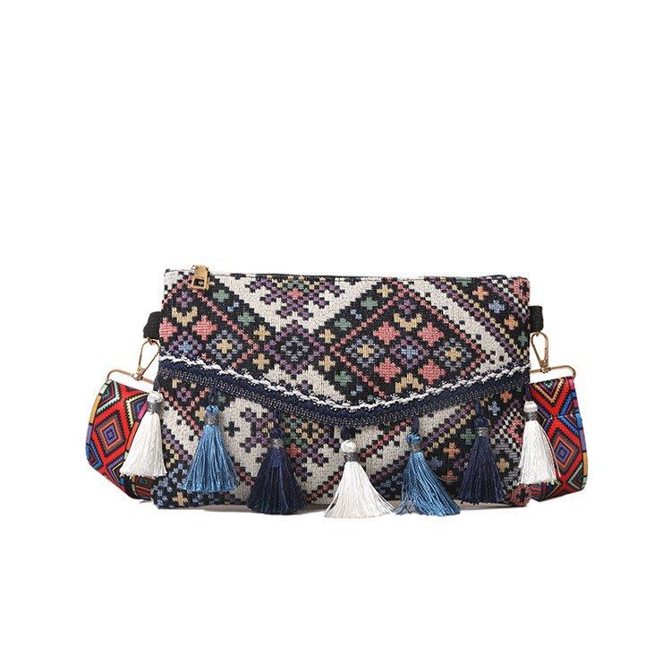 Canvas Bag Popular Ethnic Style Bag for Women 2026 New Vacation Style Tassel Crossbody Bag Fashion Personalized Envelope Bag чёрный