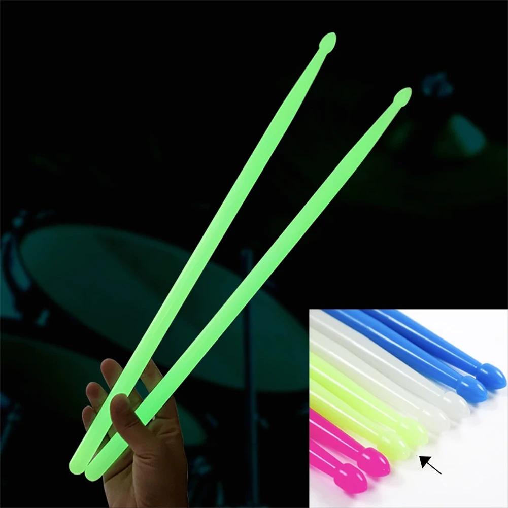 2 Pezzi Bacchette Luminose 5A Bacchette Luminose in Nylon Bacchette Fluorescenti Luce Notturna Bacchette Glow per Regali per Batteristi