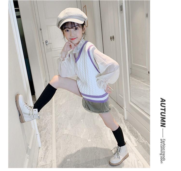 Girls' V-Neck Knitted Vest - Autumn/Winter College Style Fashion for Elementary School Students