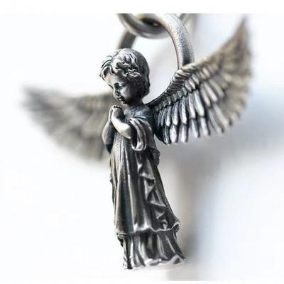 Fashion Silver Color Guardian Angel Pendant Necklace Men and Women Personality Angel Wings Prayer Pendant Necklace Couple Gift