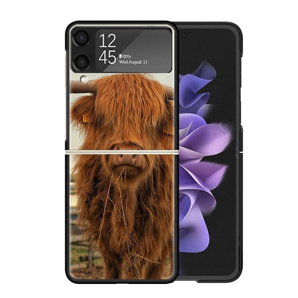 Cute Highland Cow Cases For Samsung Galaxy Z Flip 4 5 6 7 3 Z Flip7 Flip6 Flip4 Flip5 Flip3 5G Hard Shockproof Fundas Cover Gala