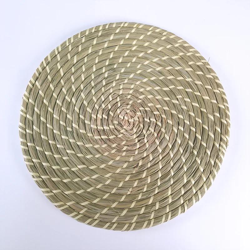 HeMu Strohgedeckte Tischmatte Verdickte Isolationsmatte Strohgedeckte Gewebte Tischmatte Sandtopfmatte Heim- und täglicher Gebrauch Sandtopfmatte Schüsselmatte