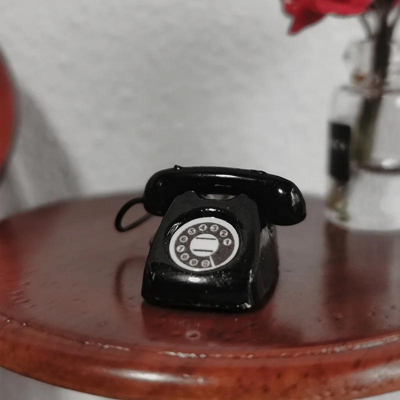 New Miniature Food And Play Scene Model Mini Phone Model Alloy Retro Rotating Phone Doll House Home Decor Toys# Color: Null