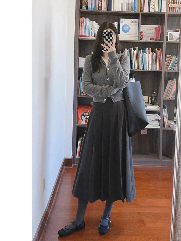 Plus Size Gray Wool Blend High Waist A-line Pleated Skirt for Women - Autumn/Winter Slimming Pear Shape