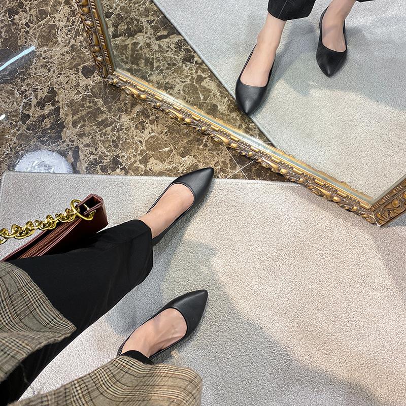 2021 Primavera Single Shoes Mujer Nueva Carrera Negro Bajo con Gran Tamaño  Punta Poco Profunda Boca Zapatos Femeninos comprar a buen precio — entrega  gratuita, reseñas reales con fotos — Joom