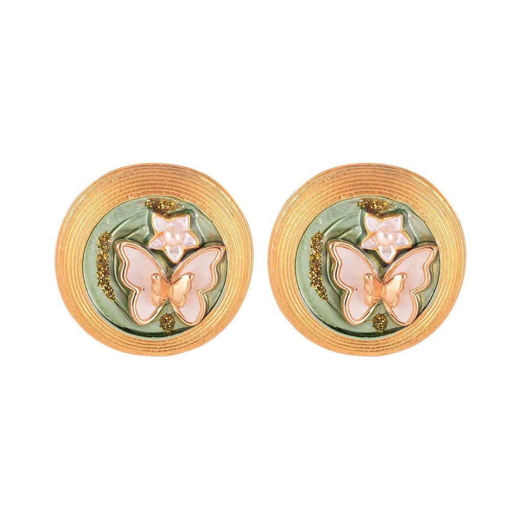 Vintage Baroque Pearl Stud Earrings: Retro Oil Painting & New Chinese Style Women's Jewelry