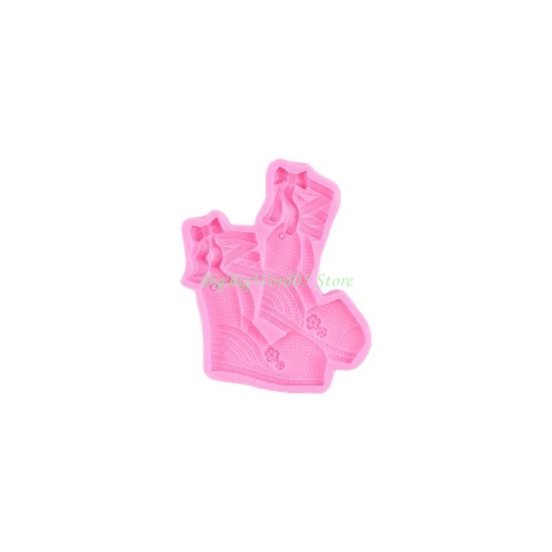 24TE Clothes and Hats Cake Mold Fondant Cake Silicone Baking Mould