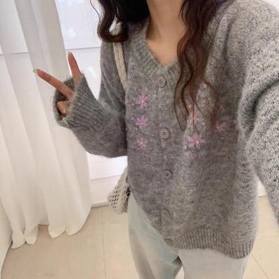 Women's 2025 Autumn Korean Style Loose Knit Cardigan with Embroidered Design