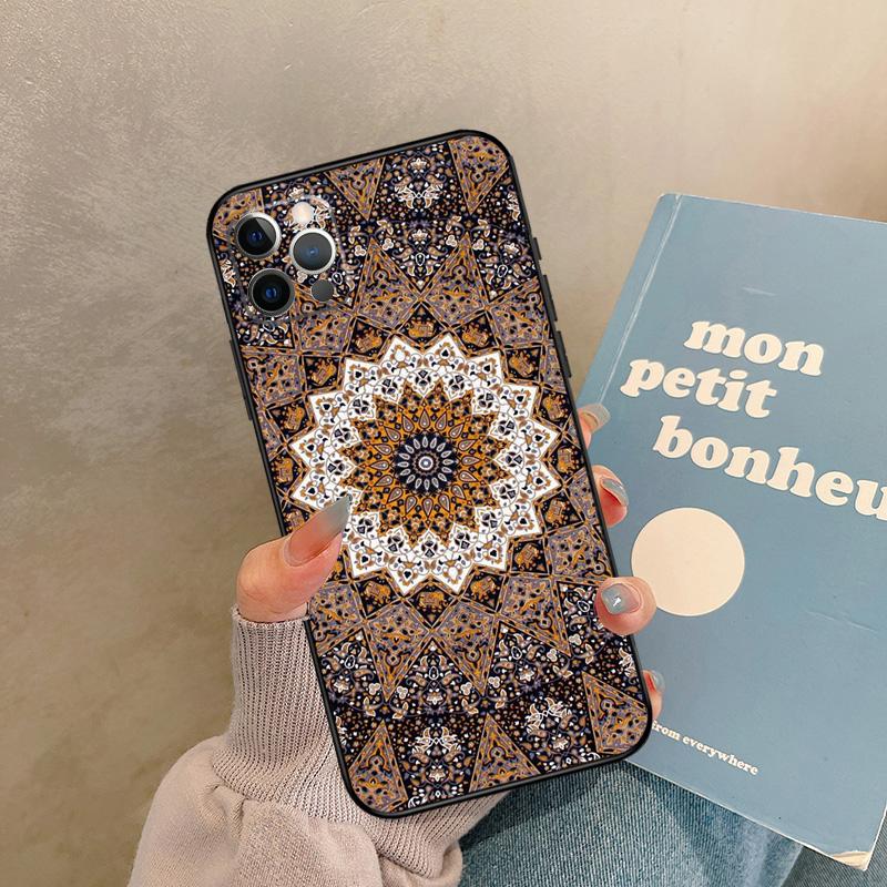 Indian Mandala Pattern Case For iPhone 17 Air 15 14 13 12 11 16 Pro Max 13 mini XR 15 16 Plus 16e Back Cover Shell