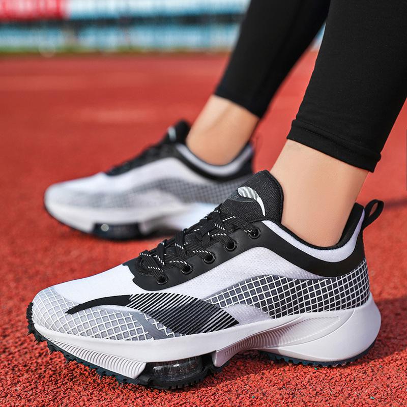 Marathon running shoes men's and women's ZOOM air cushion sports shoes student long jump physical training track and field shoes nail shoes