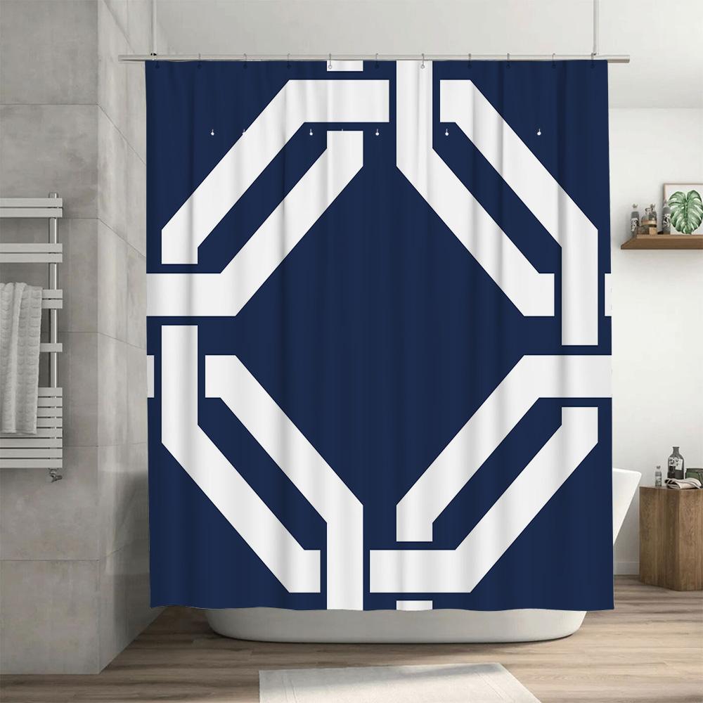Unique Blue And White Shower Curtain With Modern Design Waterproof Fabric For Bathroom Decorations